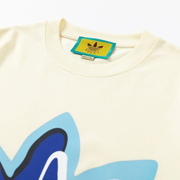 超希少！グッチ adidasコラボ パチモン コットンジャージー Tシャツ 2色 guz44401